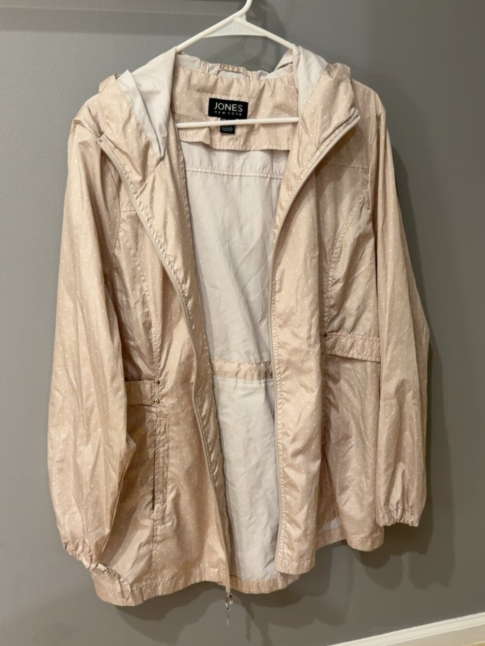 Jones New York XXL Beige Polka Dot Hooded Rain Jacket Windbreaker